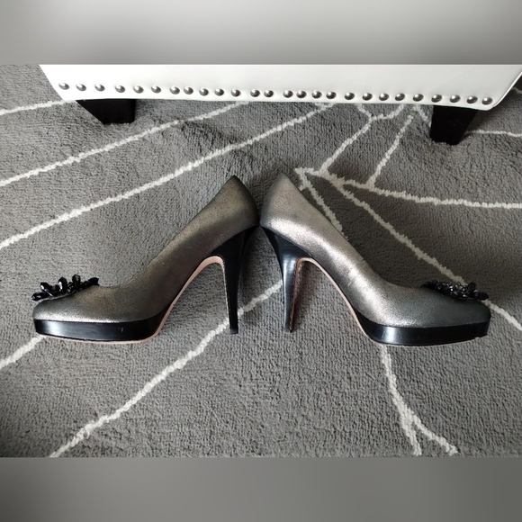 Coach 👠Metallic Bergen Heels - Picture 3 of 16